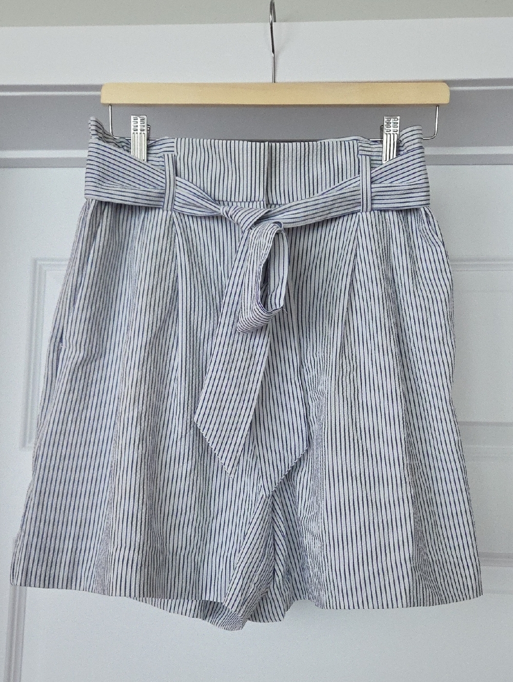 H&M High-Waist Striped Paperbag Shorts in White and Blue